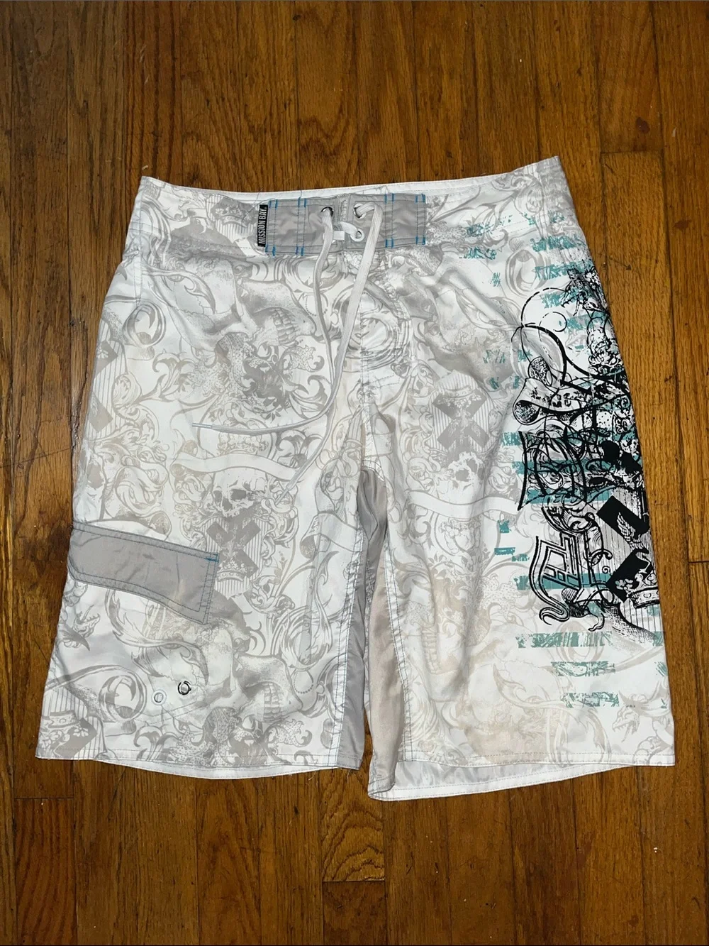 Mission Bay The Surfing Buddha Brand Men's White Graphic Swim Trunks Size 34